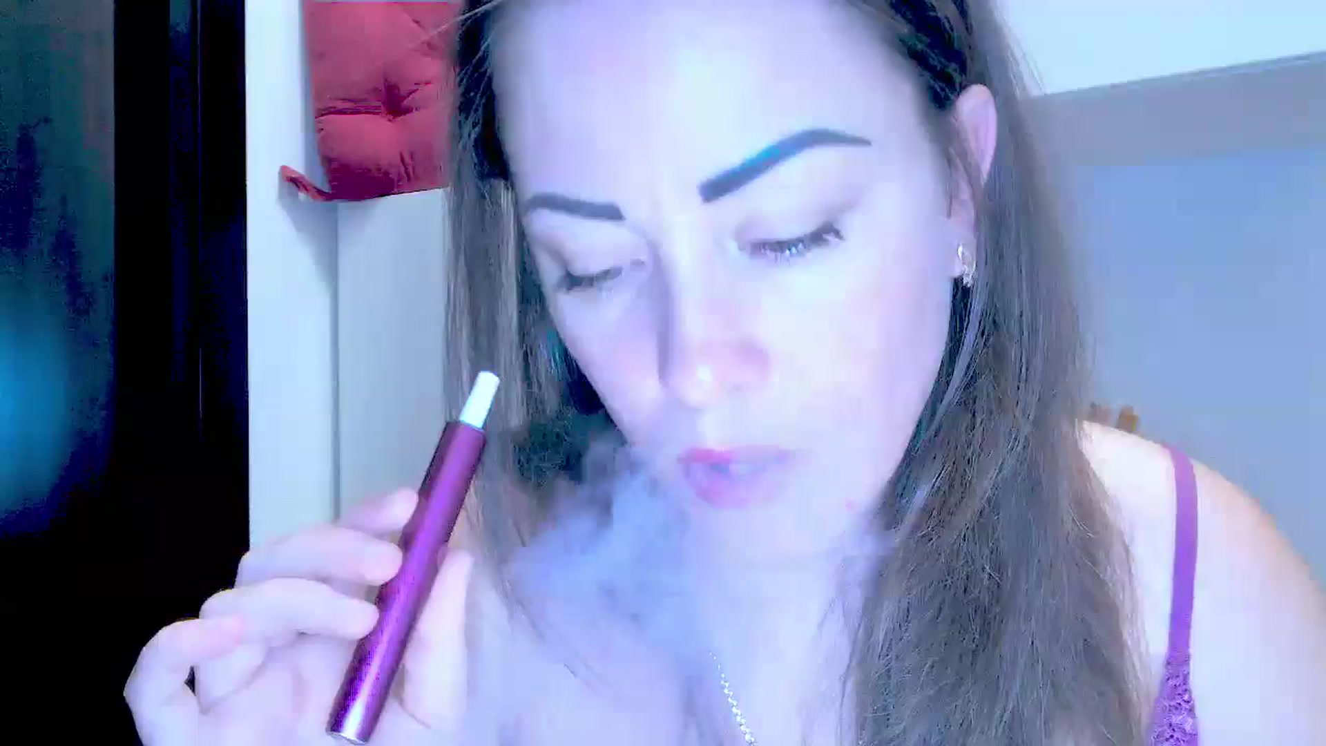 Gallery image thumbnail from Mrsfoxy's myfreecams stream on, 09/19/2025, 15:00 image 4 of 20