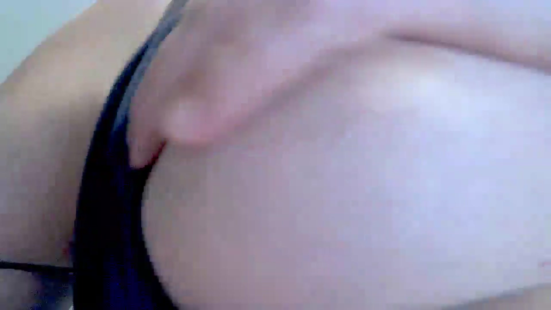 Gallery image thumbnail from Mrsfoxy's myfreecams stream on, 09/24/2025, 15:23 image 17 of 20