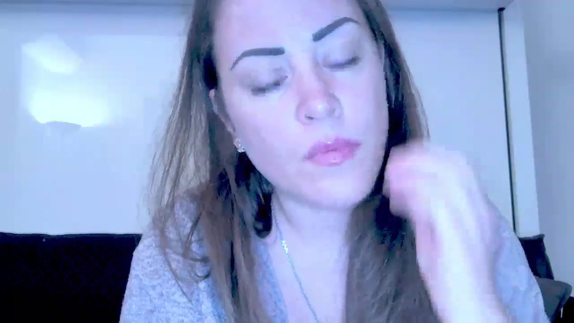 Gallery image thumbnail from Mrsfoxy's myfreecams stream on, 09/25/2025, 15:28 image 4 of 20