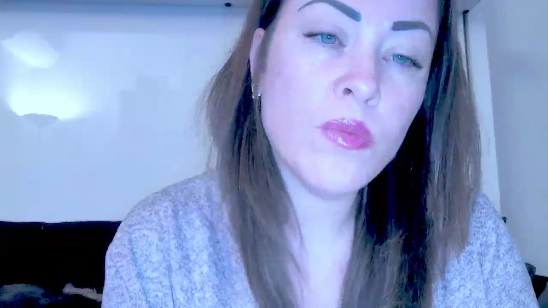 Gallery image thumbnail from Mrsfoxy's myfreecams stream on, 09/25/2025, 15:28 image 20 of 20