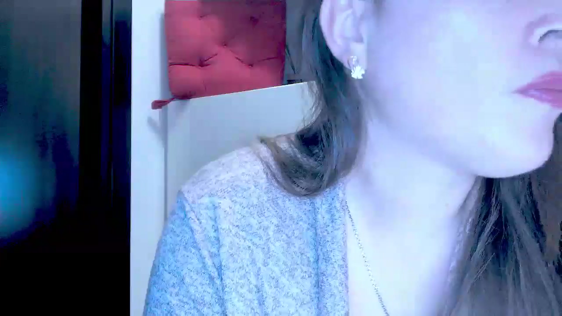 Gallery image thumbnail from Mrsfoxy's myfreecams stream on, 09/26/2025, 13:44 image 4 of 20