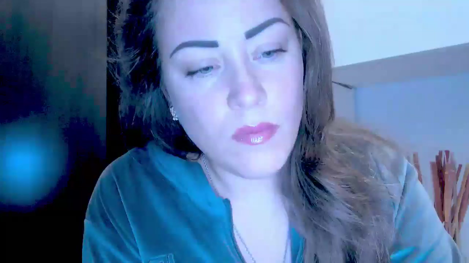 Gallery image thumbnail from Mrsfoxy's myfreecams stream on, 09/29/2025, 14:38 image 7 of 20