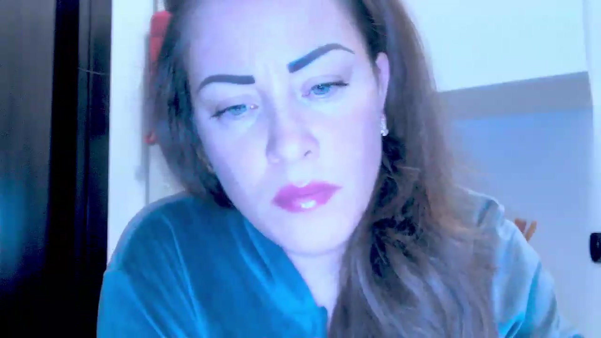 Gallery image thumbnail from Mrsfoxy's myfreecams stream on, 09/29/2025, 15:30 image 11 of 20