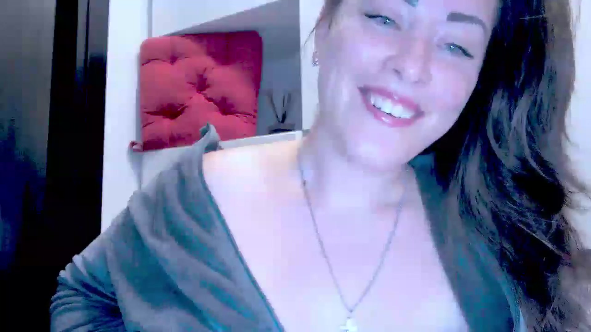 Gallery image thumbnail from Mrsfoxy's myfreecams stream on, 10/01/2025, 14:10 image 8 of 20