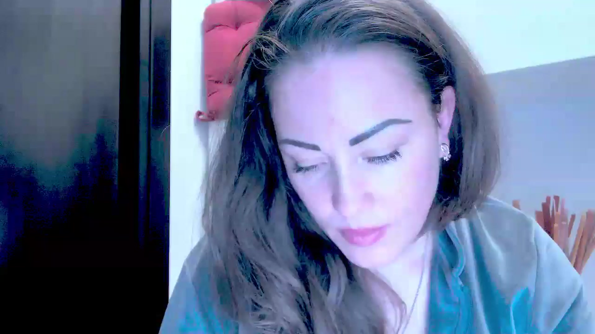 Gallery image thumbnail from Mrsfoxy's myfreecams stream on, 10/01/2025, 15:39 image 1 of 20