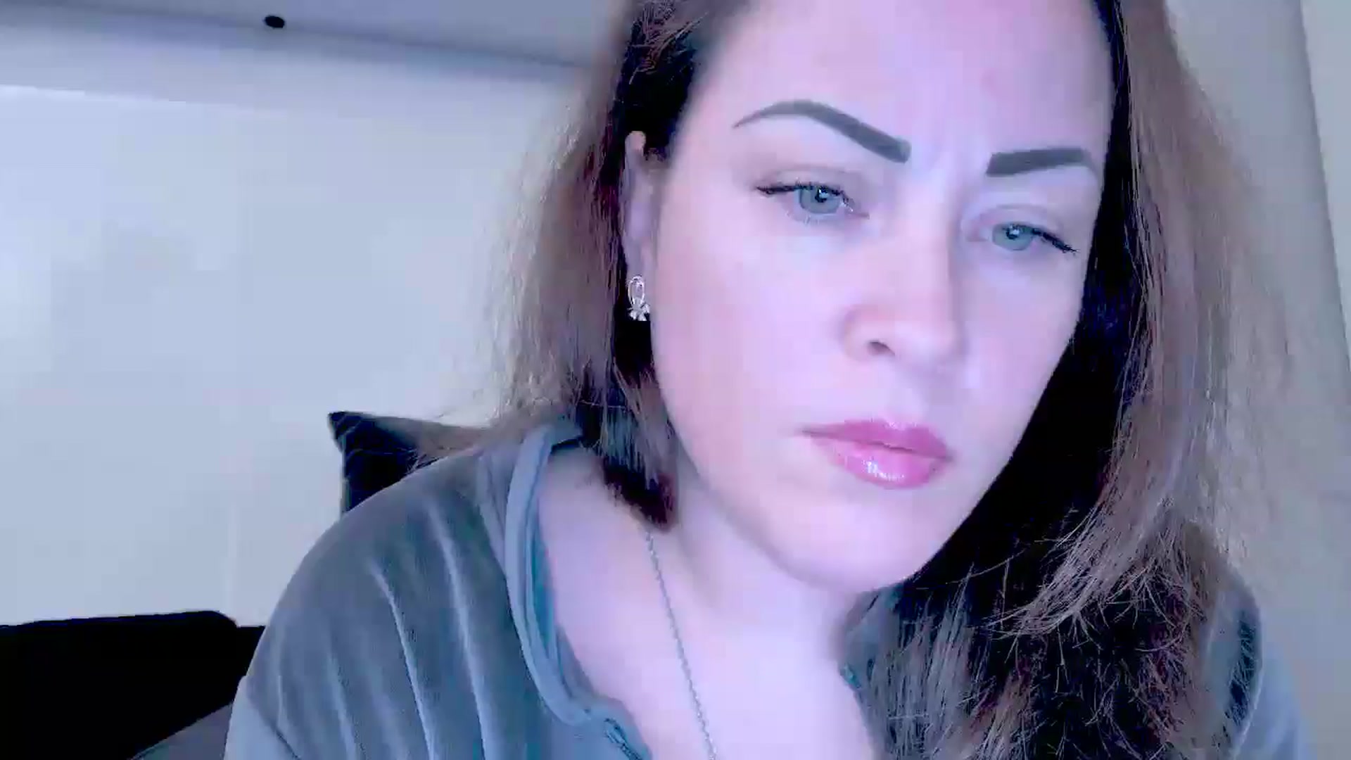 Gallery image thumbnail from Mrsfoxy's myfreecams stream on, 10/03/2025, 15:22 image 1 of 20