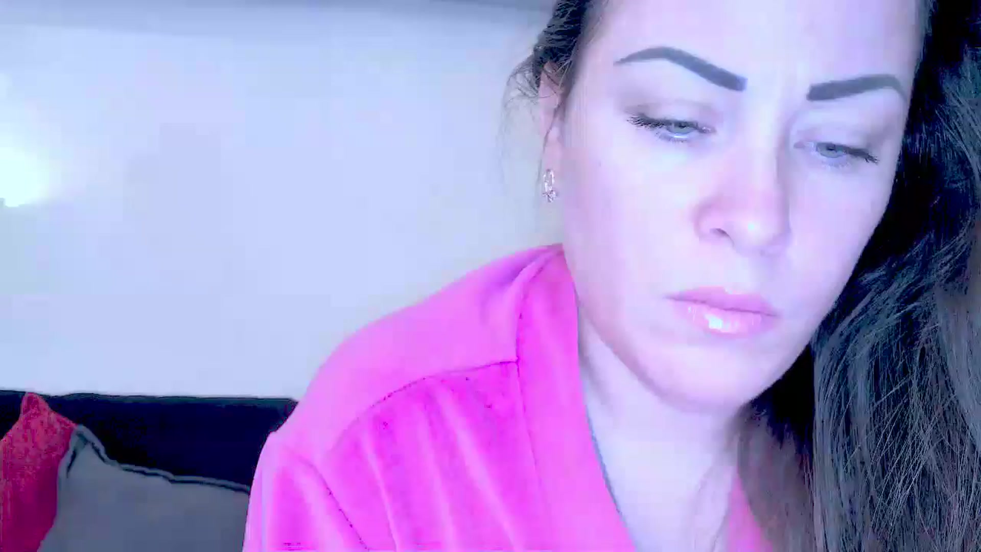 Gallery image thumbnail from Mrsfoxy's myfreecams stream on, 10/07/2025, 15:33 image 2 of 20
