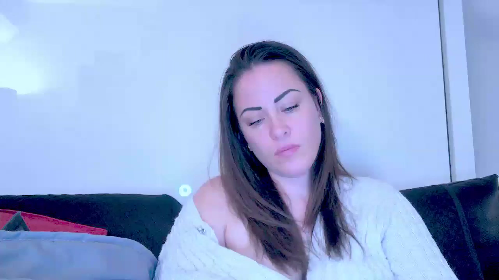 Gallery image thumbnail from Mrsfoxy's myfreecams stream on, 10/09/2025, 15:21 image 19 of 20