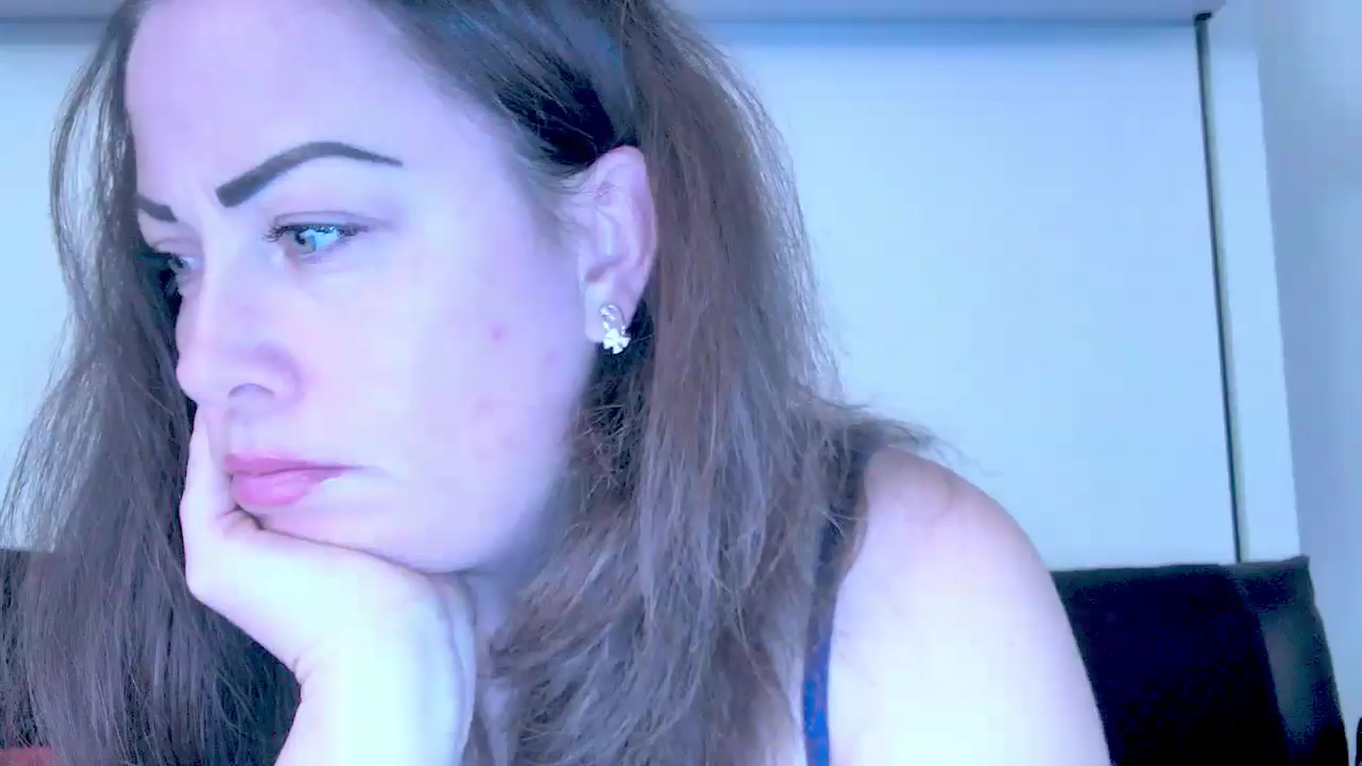 Gallery image thumbnail from Mrsfoxy's myfreecams stream on, 10/10/2025, 15:20 image 10 of 20