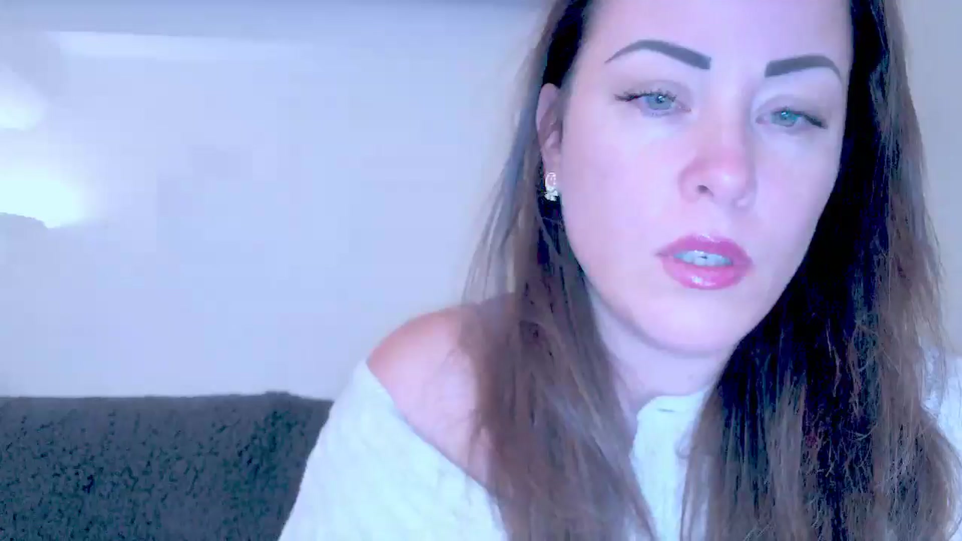 Gallery image thumbnail from Mrsfoxy's myfreecams stream on, 10/14/2025, 14:34 image 1 of 20