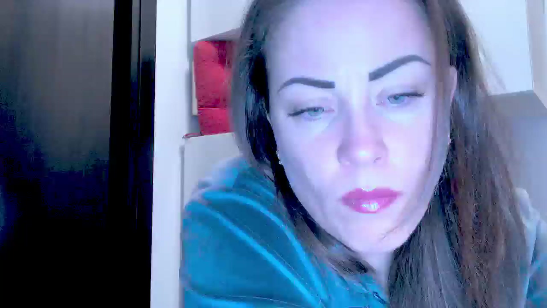 Gallery image thumbnail from Mrsfoxy's myfreecams stream on, 10/15/2025, 13:55 image 10 of 20