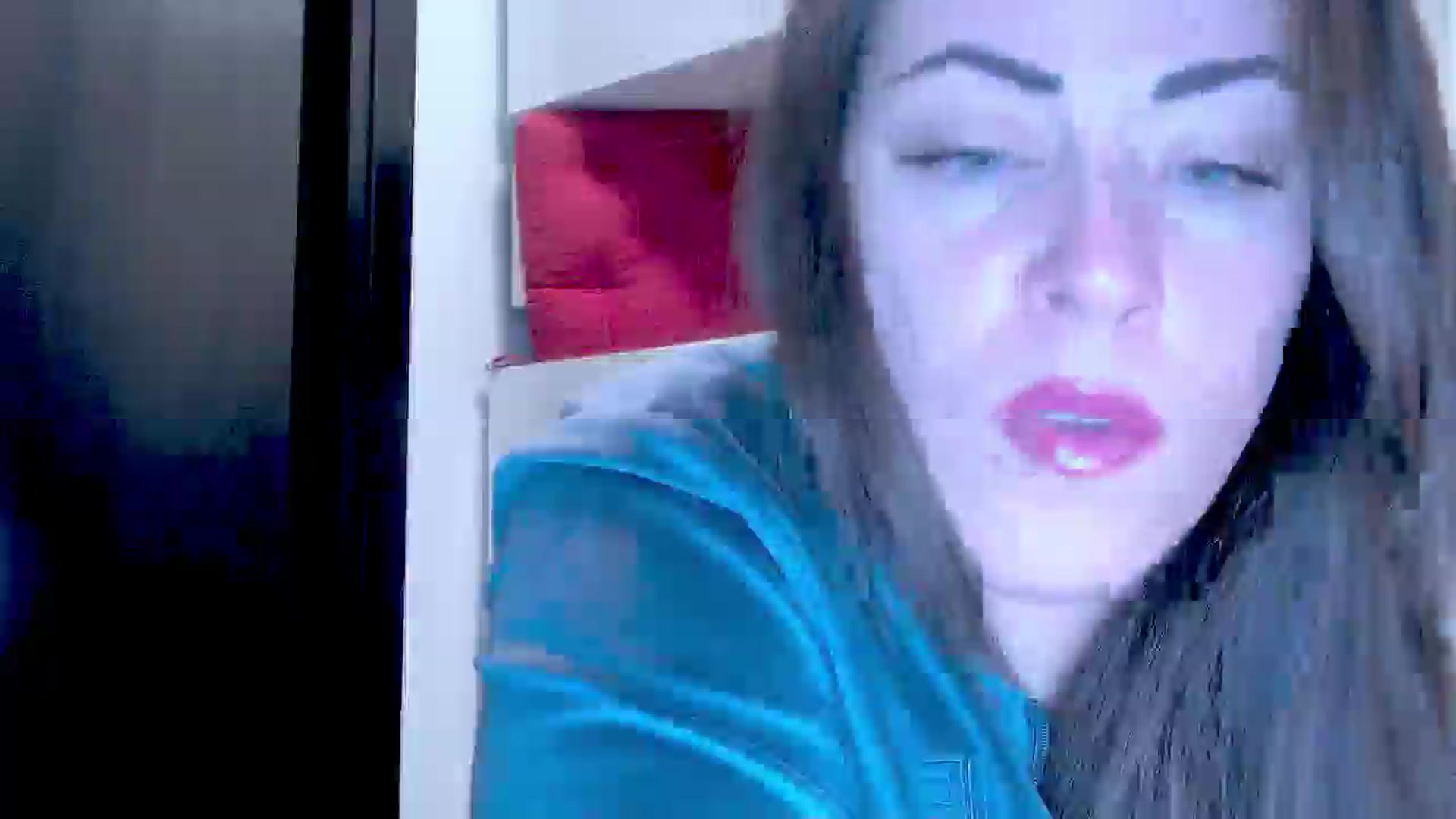 Gallery image thumbnail from Mrsfoxy's myfreecams stream on, 10/15/2025, 13:55 image 6 of 20
