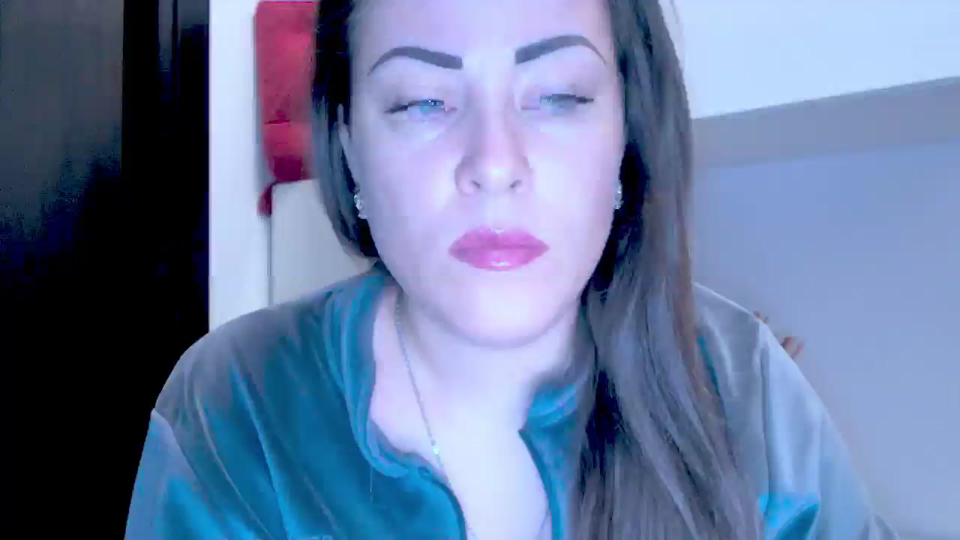 Gallery image thumbnail from Mrsfoxy's myfreecams stream on, 10/16/2025, 13:08 image 12 of 20