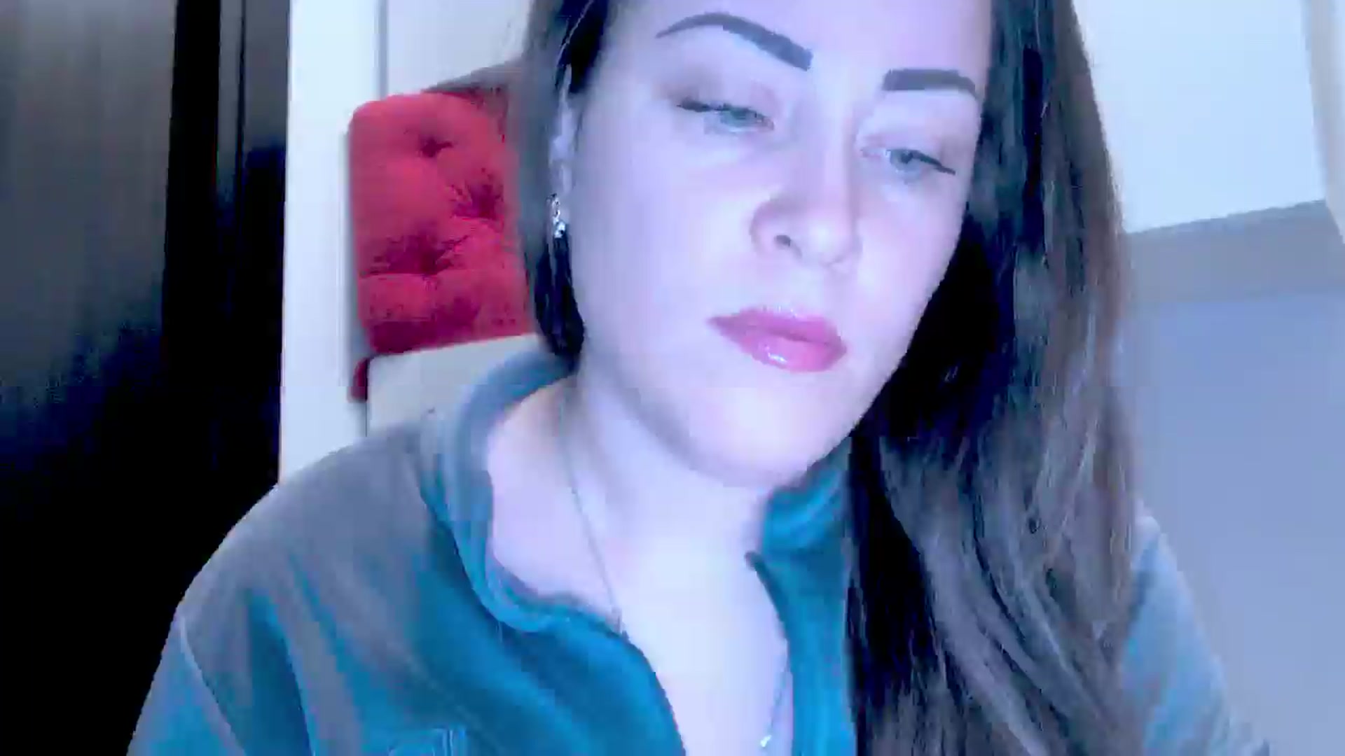 Gallery image thumbnail from Mrsfoxy's myfreecams stream on, 10/16/2025, 13:08 image 16 of 20
