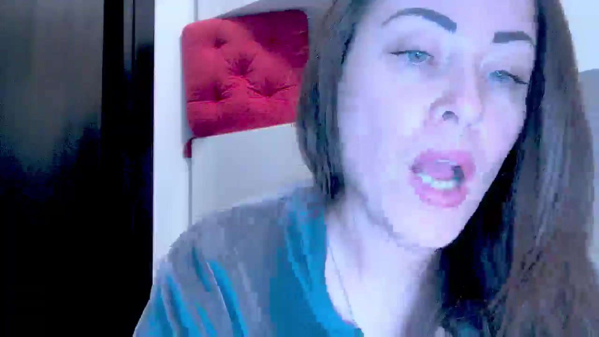 Gallery image thumbnail from Mrsfoxy's myfreecams stream on, 10/16/2025, 14:22 image 9 of 20