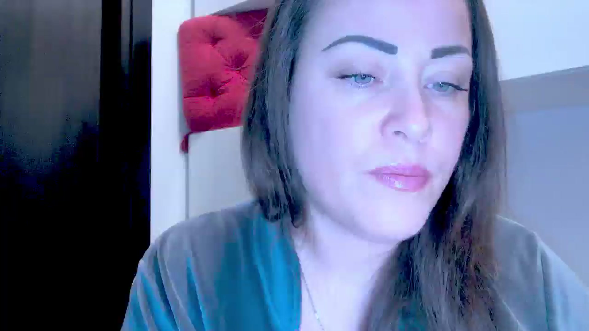Gallery image thumbnail from Mrsfoxy's myfreecams stream on, 10/16/2025, 14:22 image 12 of 20