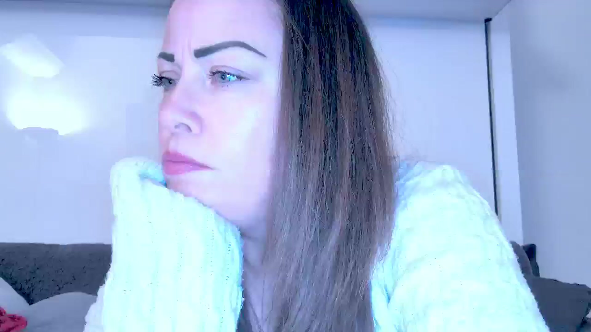 Gallery image thumbnail from Mrsfoxy's myfreecams stream on, 10/23/2025, 15:32 image 2 of 20