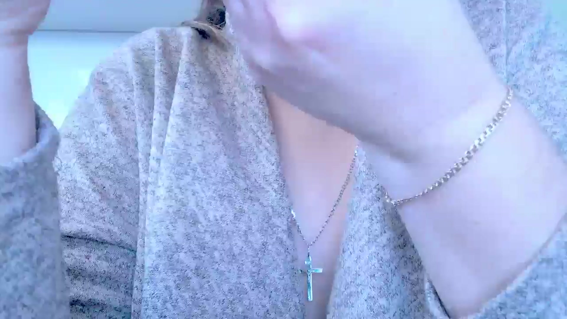 Gallery image thumbnail from Mrsfoxy's myfreecams stream on, 10/30/2025, 14:59 image 3 of 20