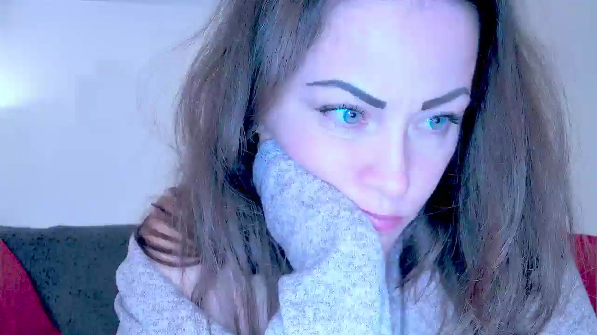 Gallery image thumbnail from Mrsfoxy's myfreecams stream on, 10/30/2025, 16:08 image 7 of 20