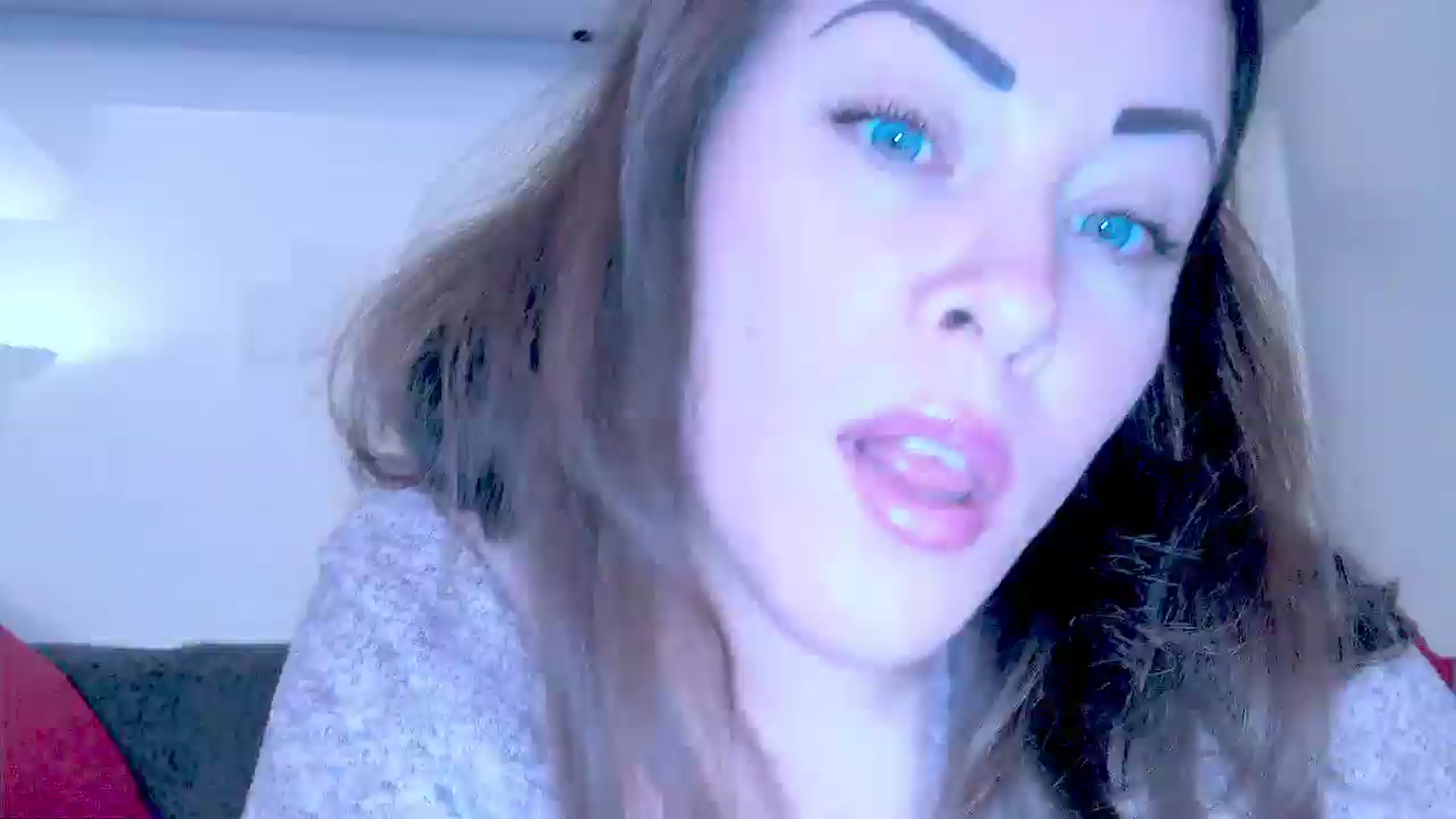Gallery image thumbnail from Mrsfoxy's myfreecams stream on, 10/30/2025, 16:08 image 2 of 20