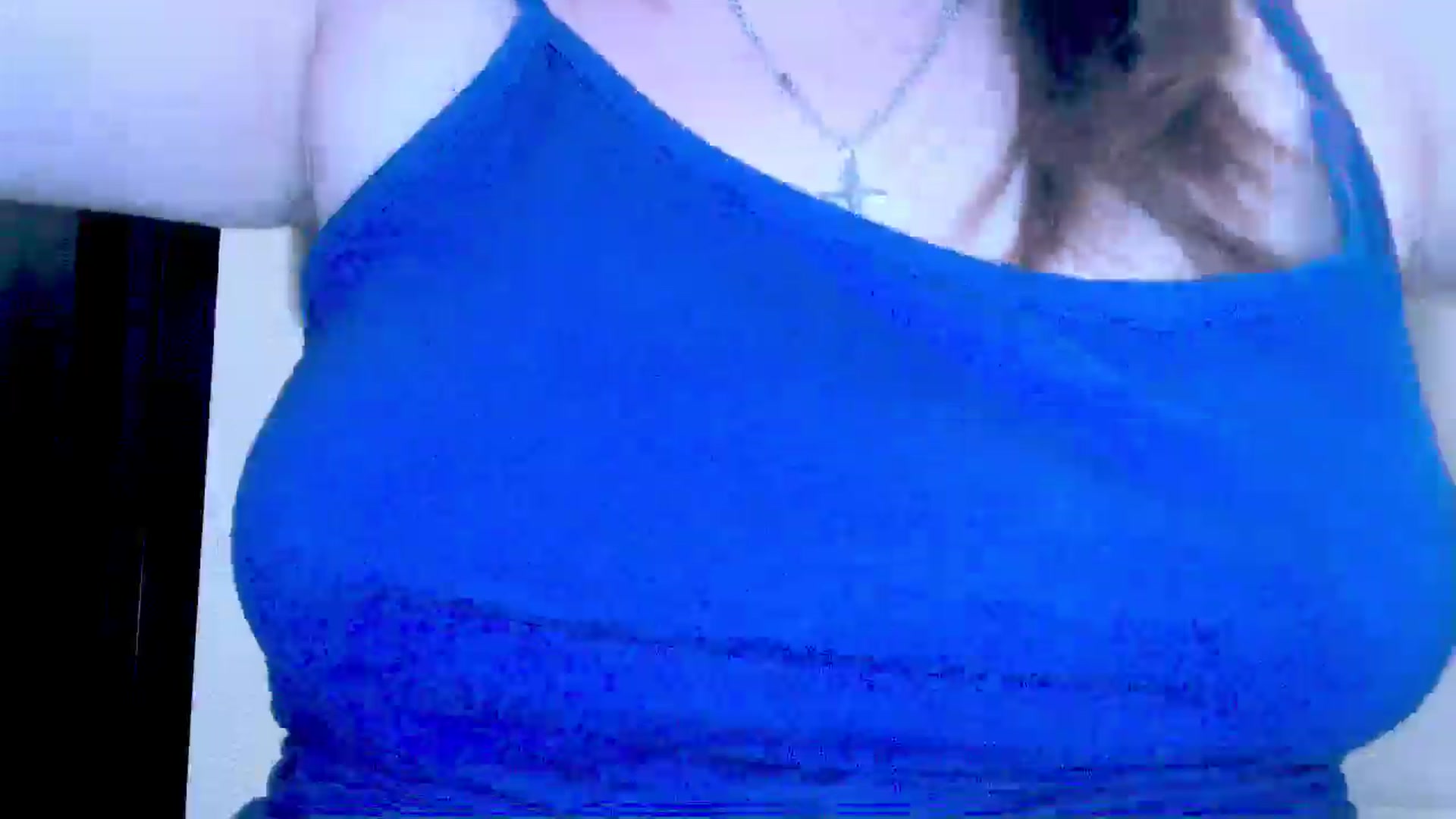 Gallery image thumbnail from Mrsfoxy's myfreecams stream on, 10/31/2025, 15:19 image 17 of 20