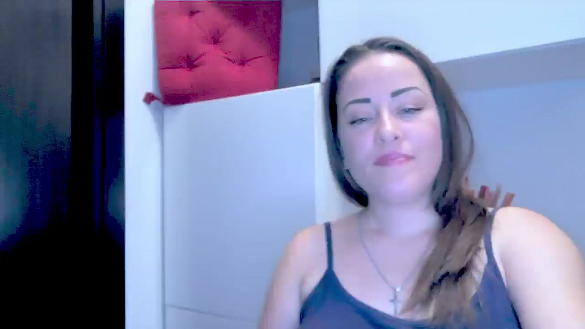 Gallery image thumbnail from Mrsfoxy's myfreecams stream on, 11/05/2025, 16:04 image 17 of 20
