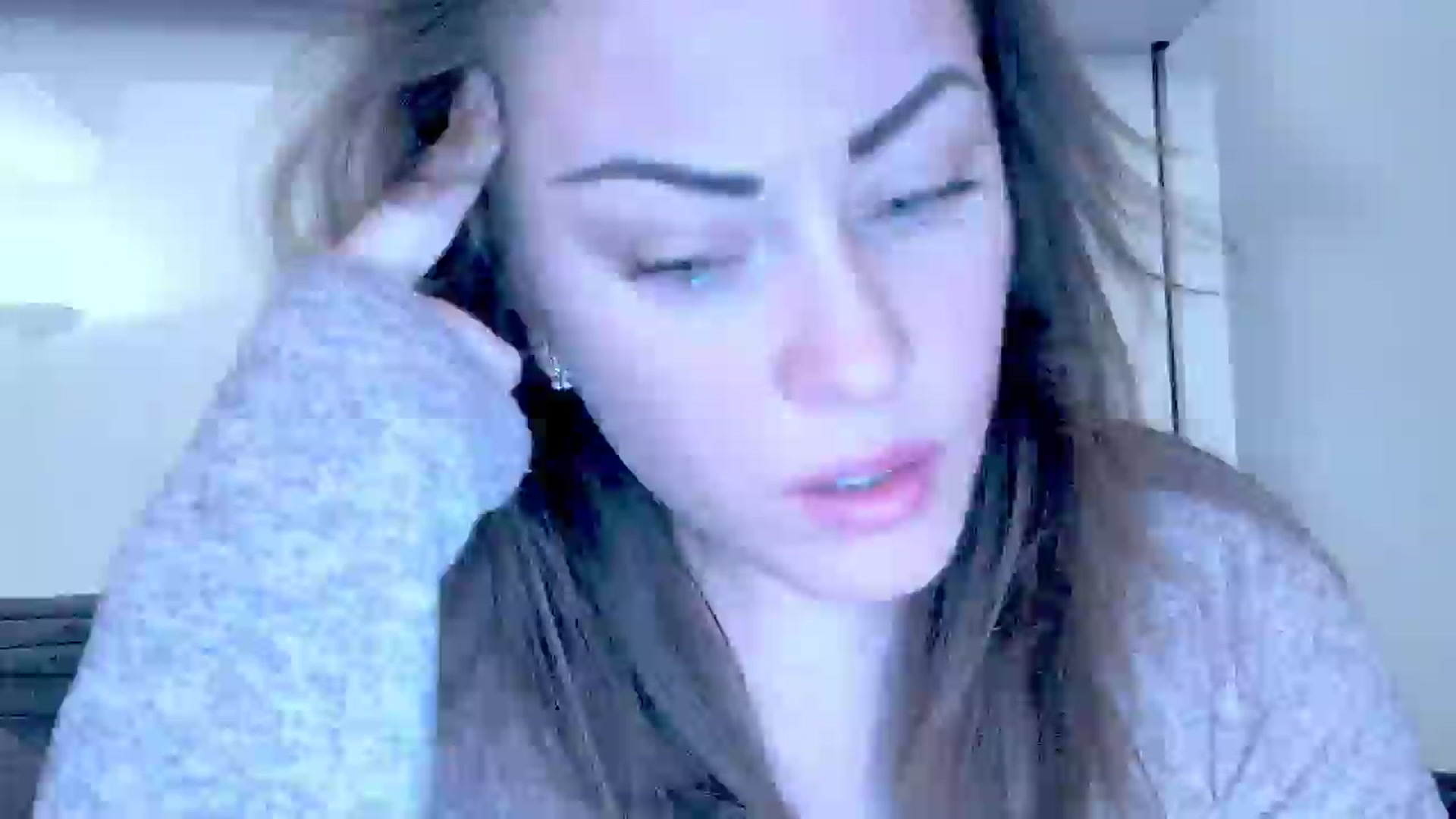 Gallery image thumbnail from Mrsfoxy's myfreecams stream on, 11/13/2025, 16:11 image 2 of 20