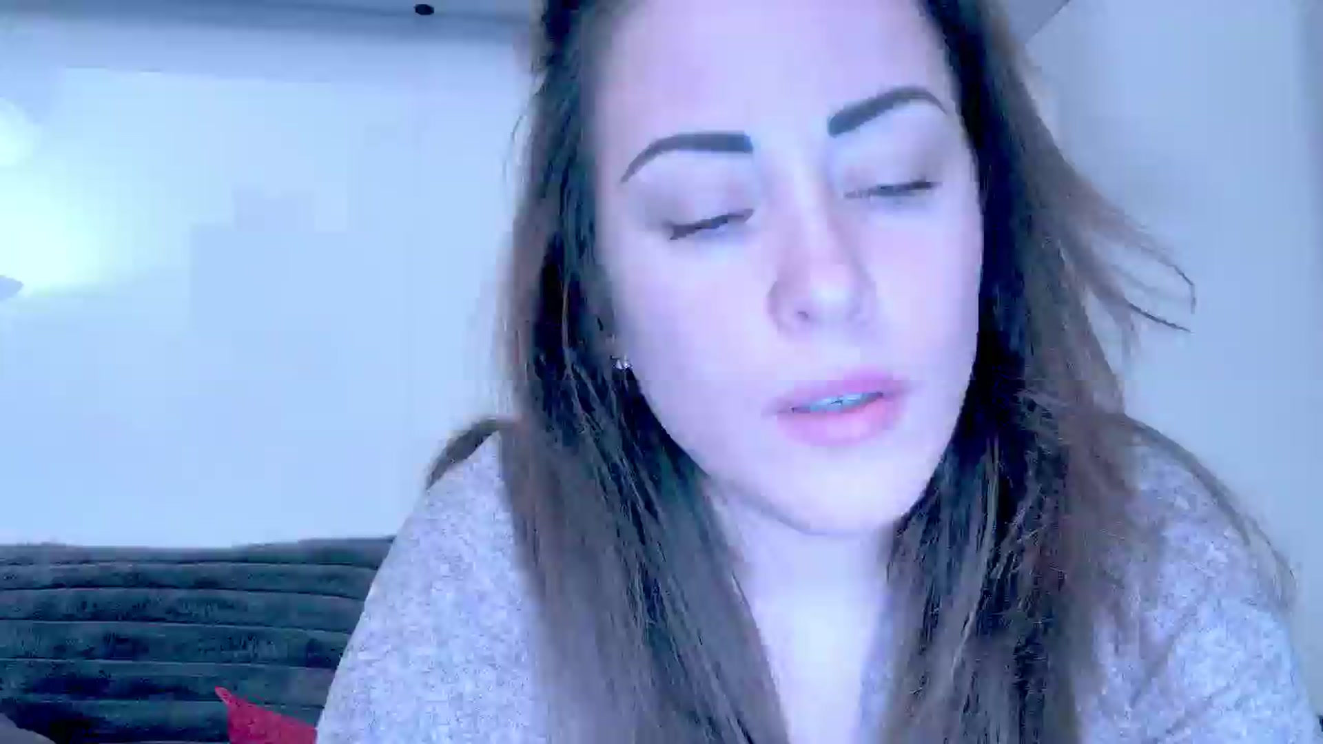 Gallery image thumbnail from Mrsfoxy's myfreecams stream on, 11/13/2025, 16:11 image 14 of 20