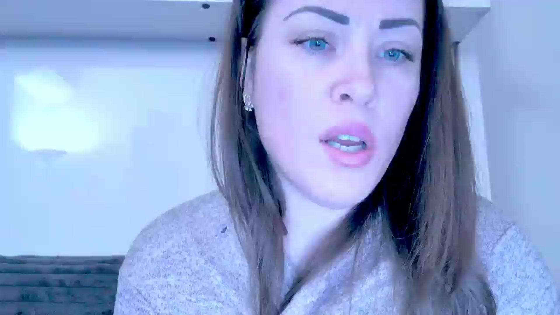 Gallery image thumbnail from Mrsfoxy's myfreecams stream on, 11/18/2025, 16:11 image 8 of 20