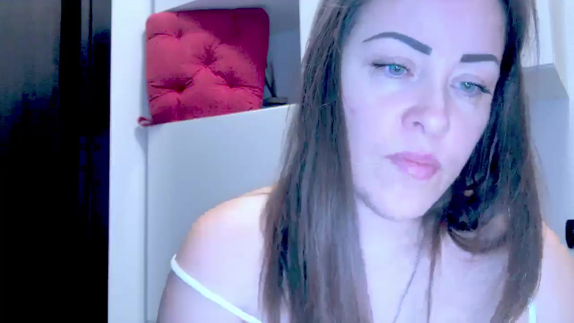 Gallery image thumbnail from Mrsfoxy's myfreecams stream on, 11/20/2025, 15:30 image 20 of 20