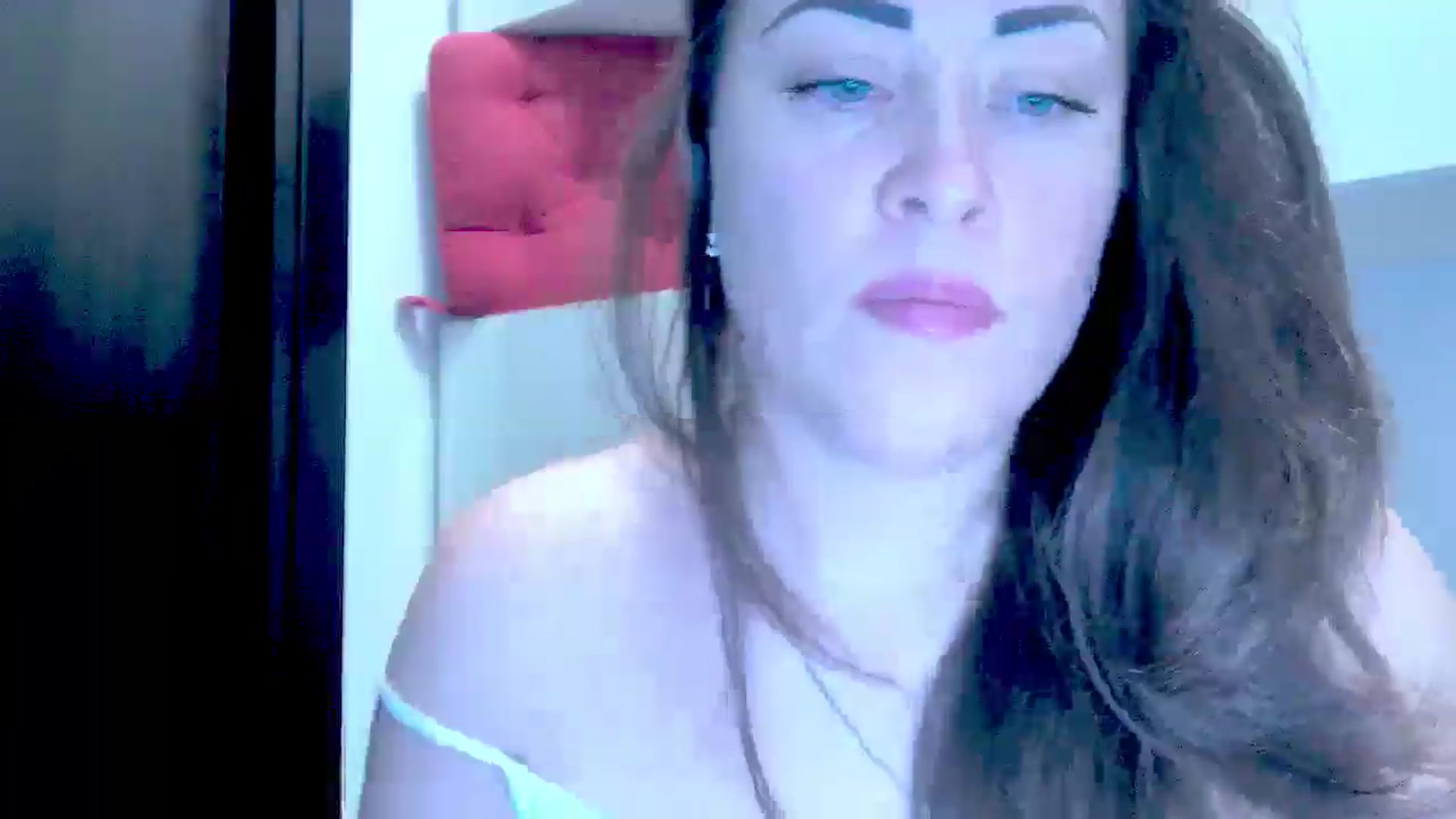 Gallery image thumbnail from Mrsfoxy's myfreecams stream on, 11/24/2025, 15:45 image 9 of 20