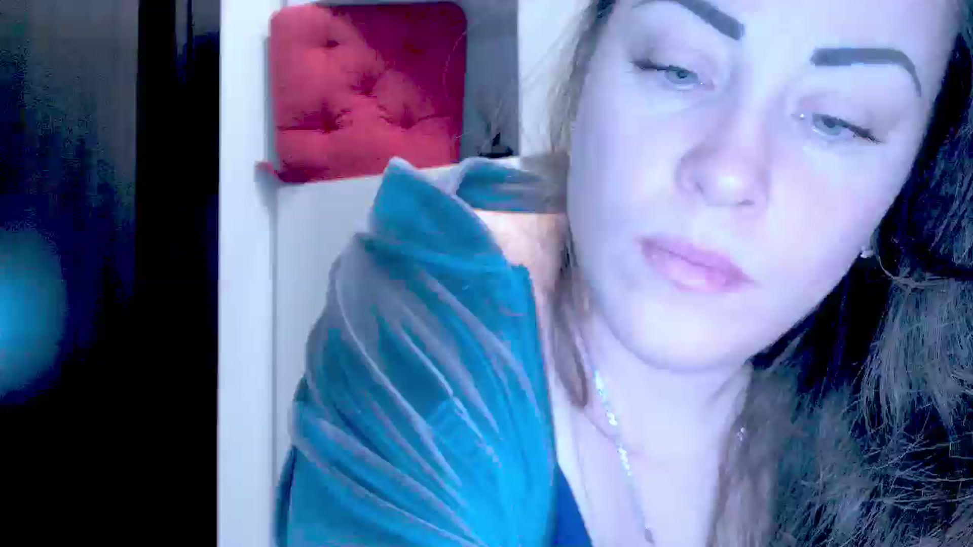 Gallery image thumbnail from Mrsfoxy's myfreecams stream on, 11/27/2025, 16:41 image 12 of 20