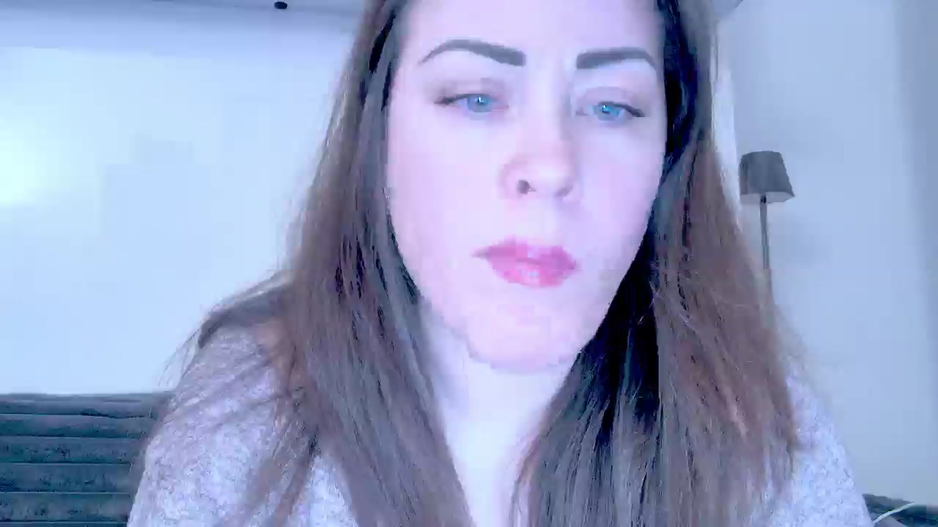 Gallery image thumbnail from Mrsfoxy's myfreecams stream on, 12/04/2025, 16:35 image 5 of 20