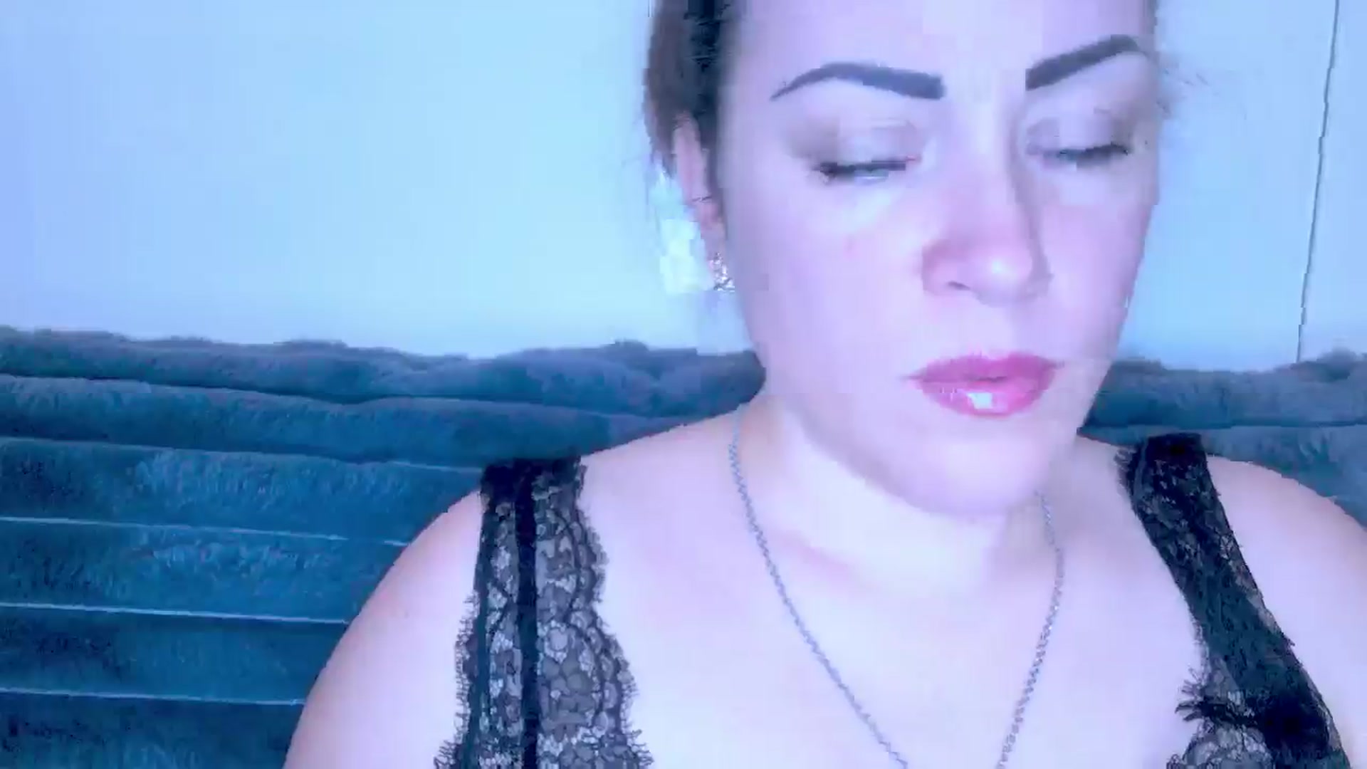 Gallery image thumbnail from Mrsfoxy's myfreecams stream on, 12/12/2025, 15:56 image 5 of 20