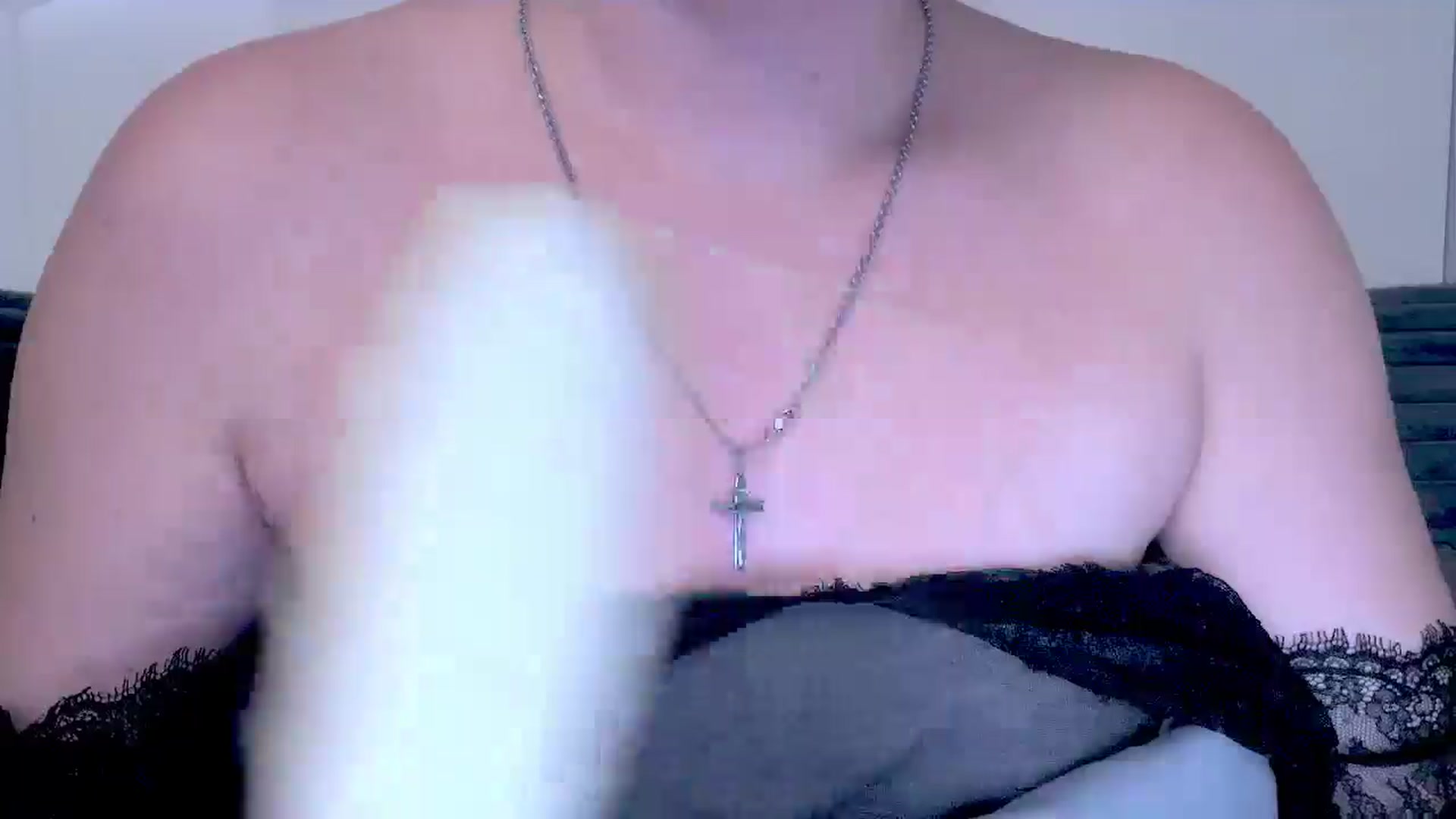 Gallery image thumbnail from Mrsfoxy's myfreecams stream on, 12/12/2025, 15:56 image 18 of 20