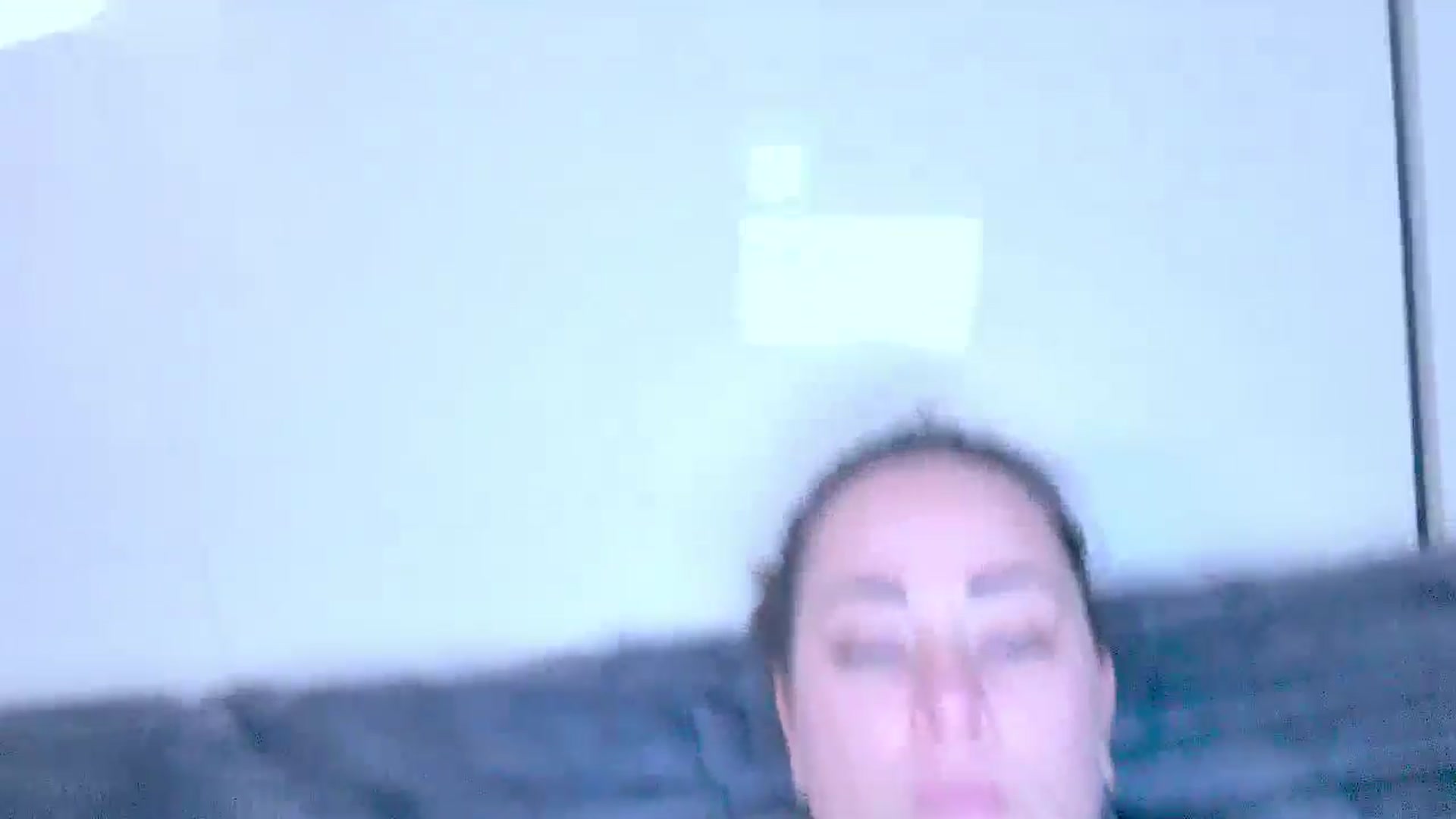 Gallery image thumbnail from Mrsfoxy's myfreecams stream on, 12/16/2025, 16:27 image 18 of 20