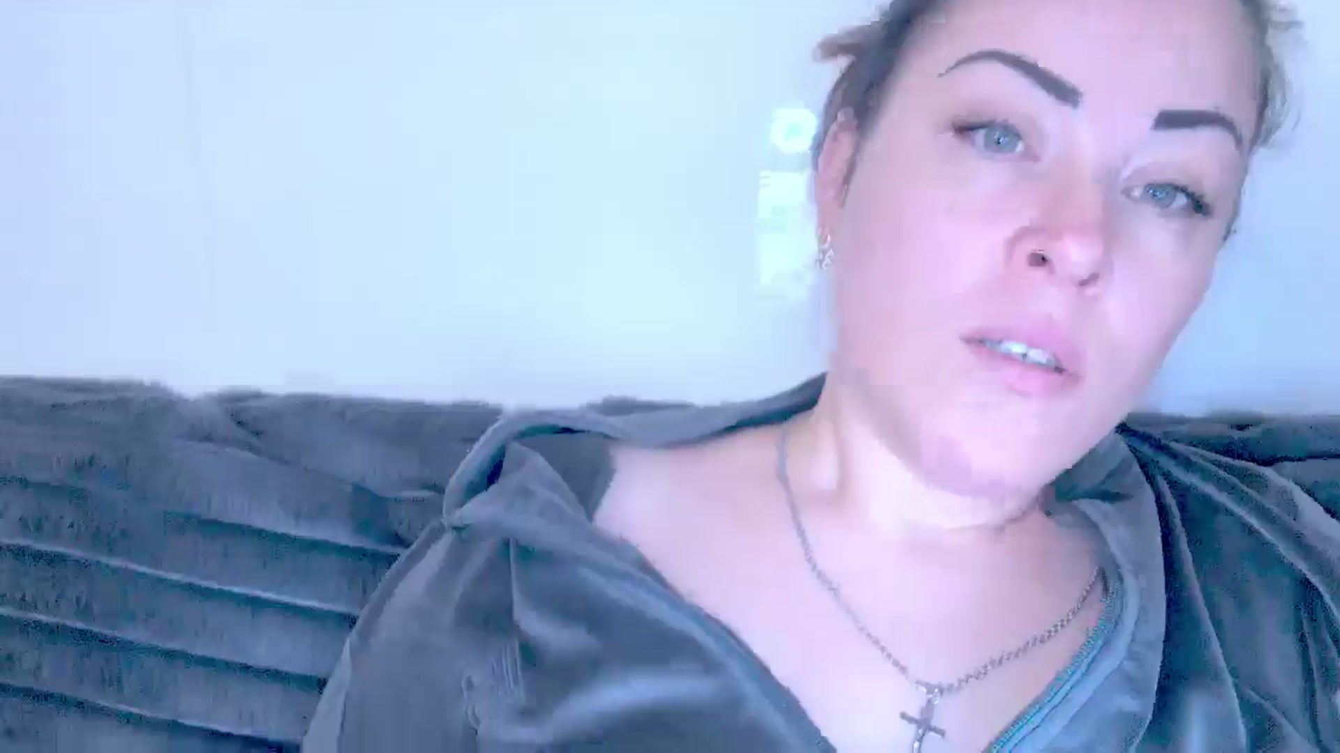 Gallery image thumbnail from Mrsfoxy's myfreecams stream on, 12/16/2025, 16:27 image 6 of 20