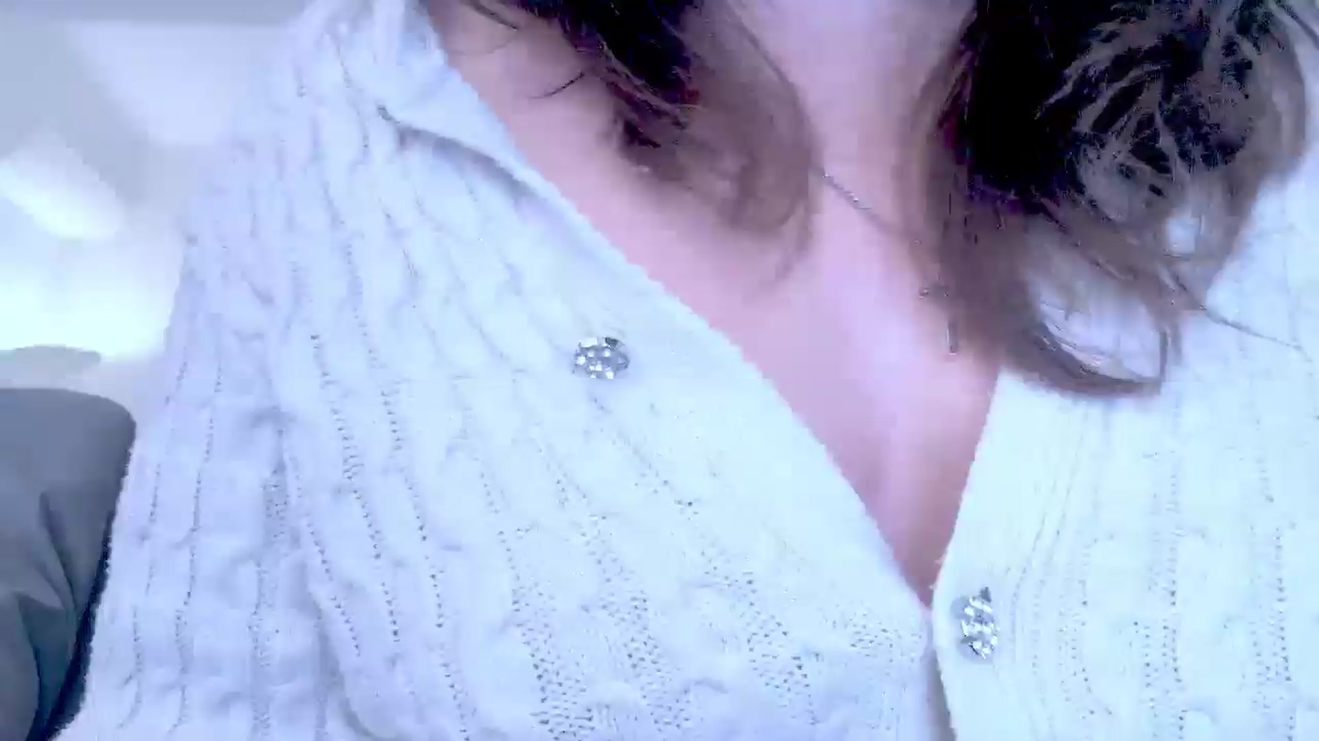 Gallery image thumbnail from Mrsfoxy's myfreecams stream on, 12/17/2025, 16:20 image 6 of 20