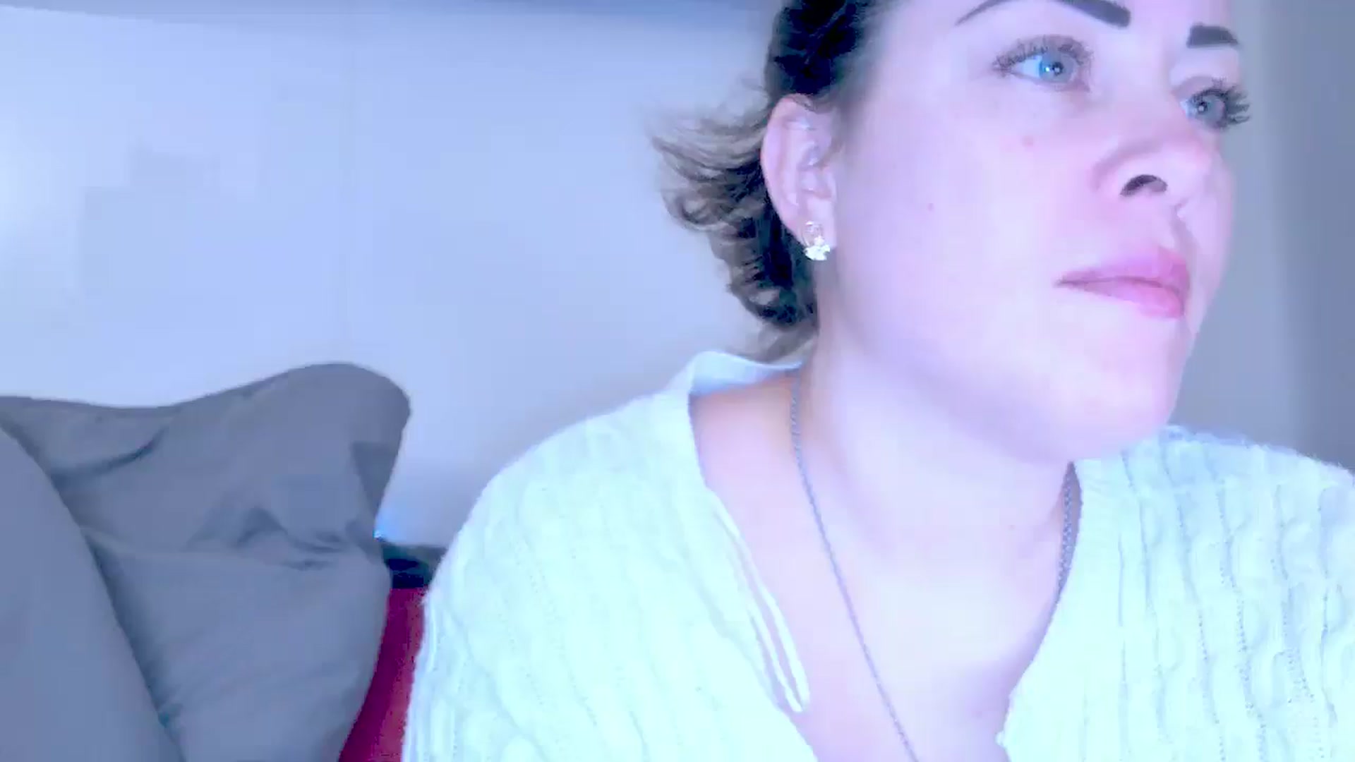 Gallery image thumbnail from Mrsfoxy's myfreecams stream on, 12/17/2025, 16:20 image 11 of 20