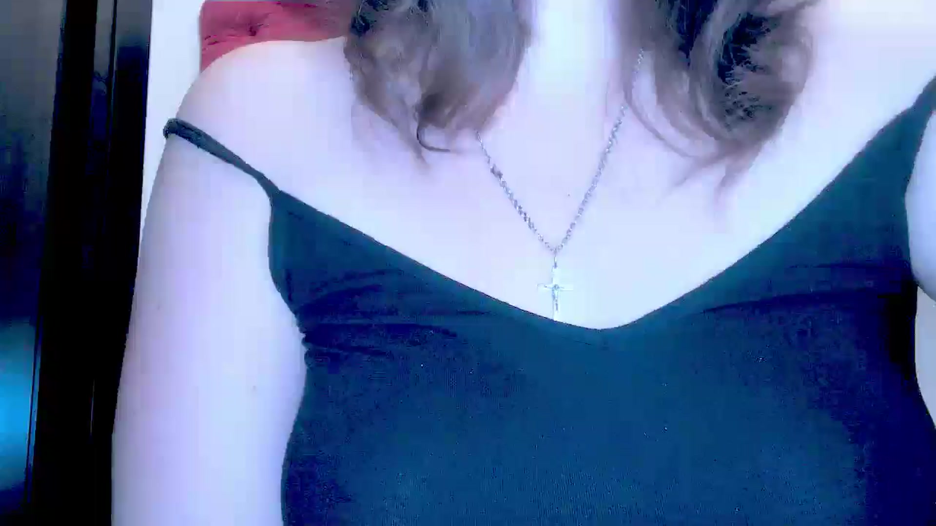 Gallery image thumbnail from Mrsfoxy's myfreecams stream on, 12/18/2025, 16:27 image 12 of 20