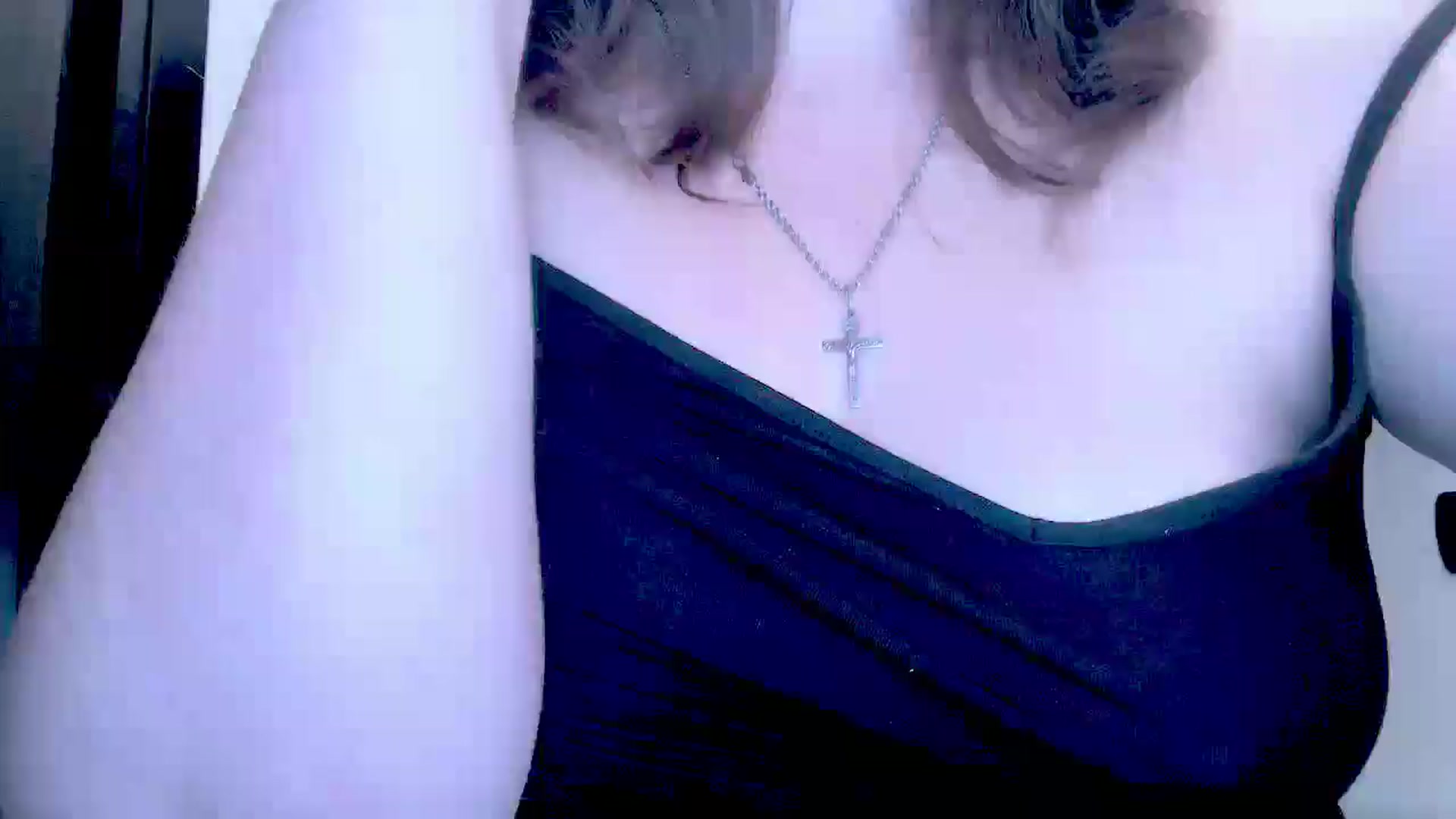 Gallery image thumbnail from Mrsfoxy's myfreecams stream on, 12/18/2025, 16:41 image 18 of 20