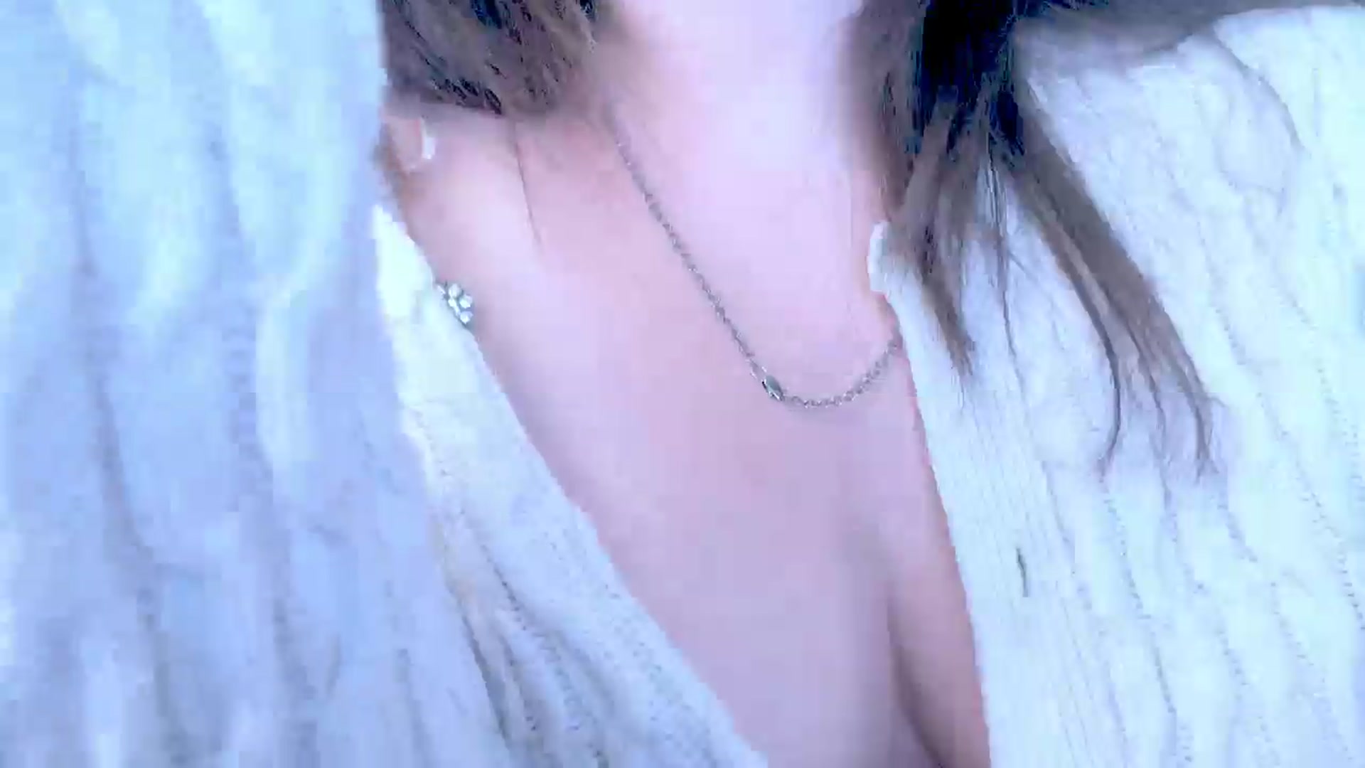 Gallery image thumbnail from Mrsfoxy's myfreecams stream on, 12/23/2025, 15:52 image 4 of 20