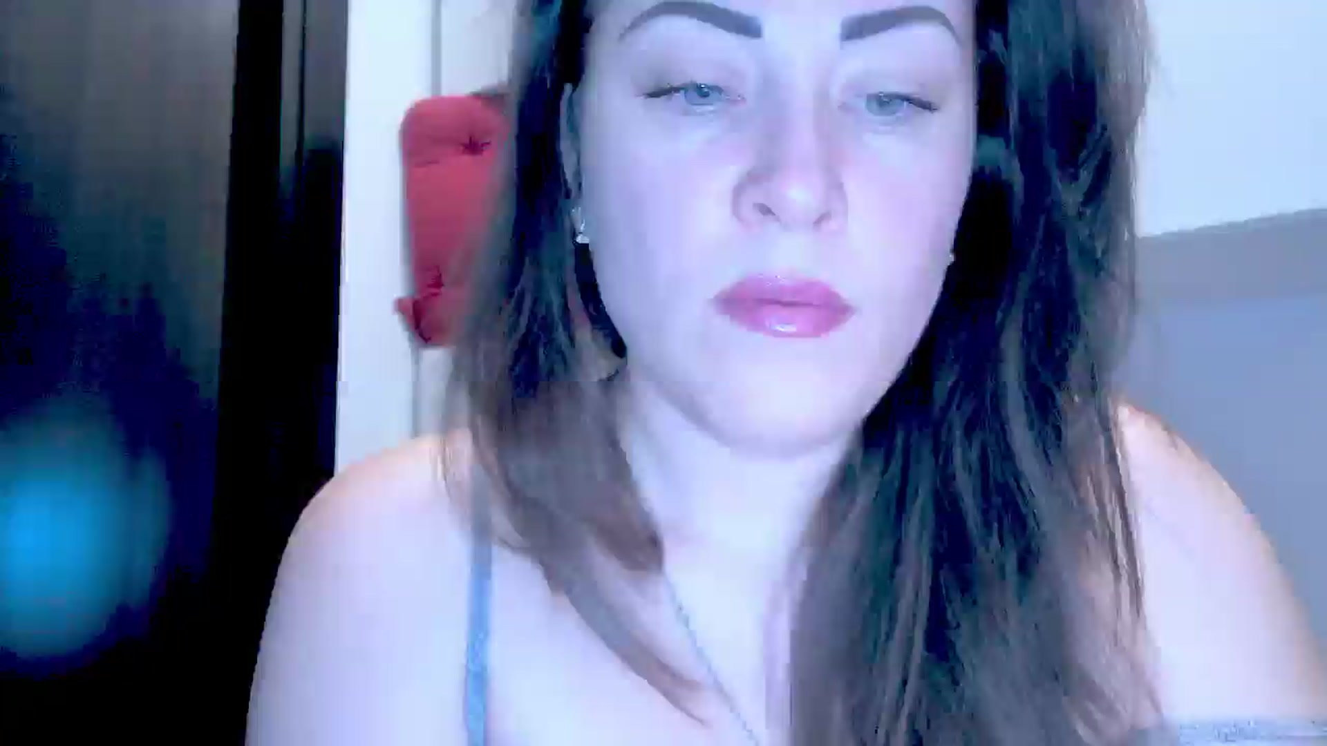 Gallery image thumbnail from Mrsfoxy's myfreecams stream on, 12/26/2025, 15:53 image 1 of 20