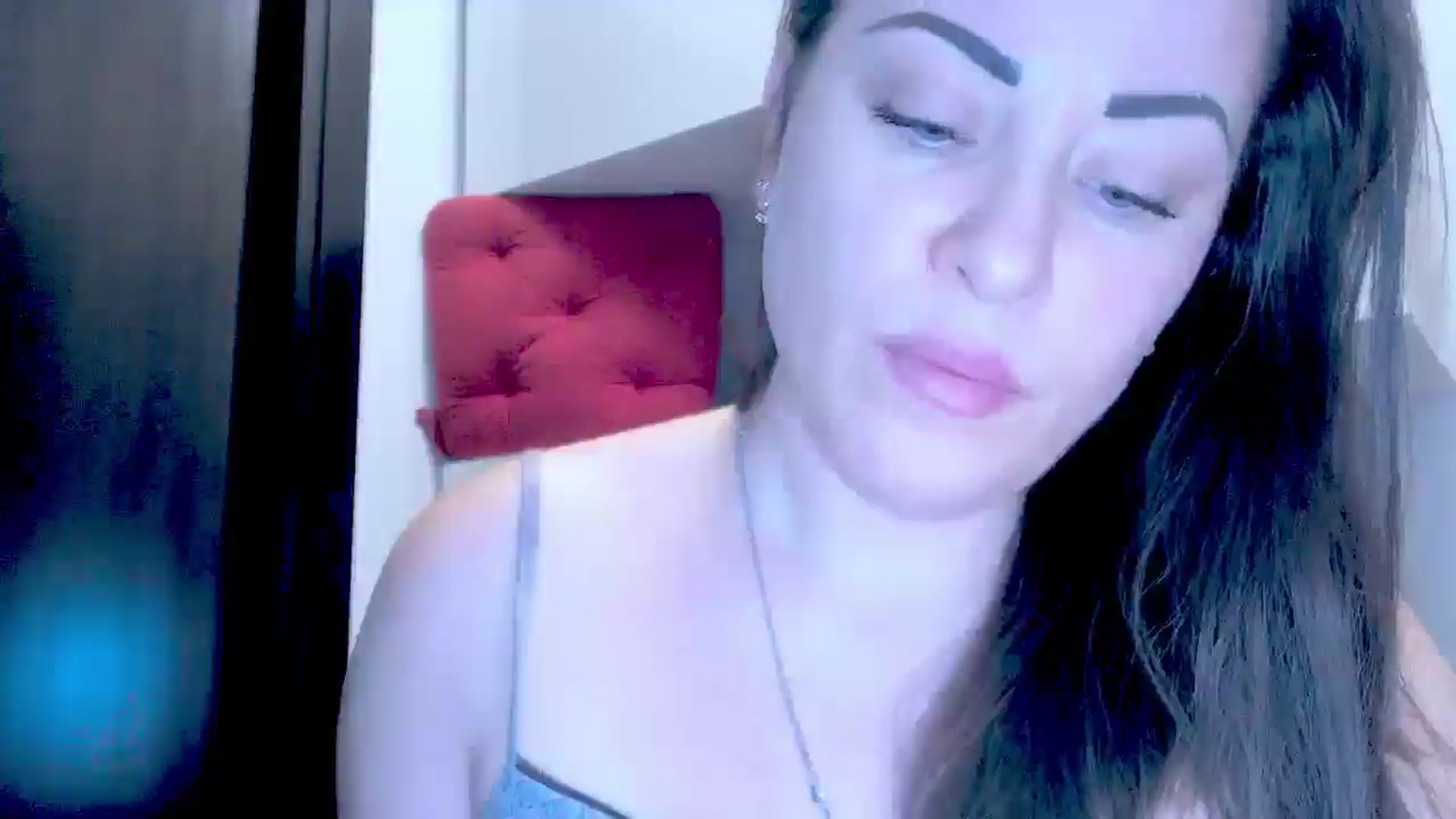 Gallery image thumbnail from Mrsfoxy's myfreecams stream on, 12/26/2025, 16:32 image 11 of 20