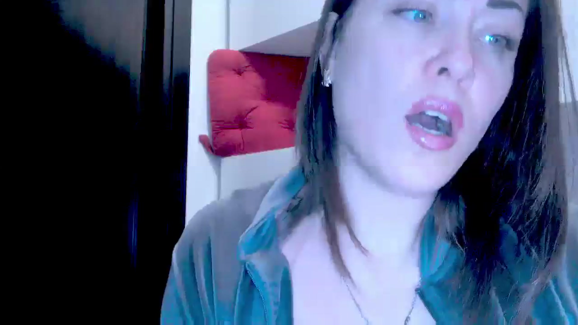 Gallery image thumbnail from Mrsfoxy's myfreecams stream on, 12/29/2025, 14:39 image 14 of 20