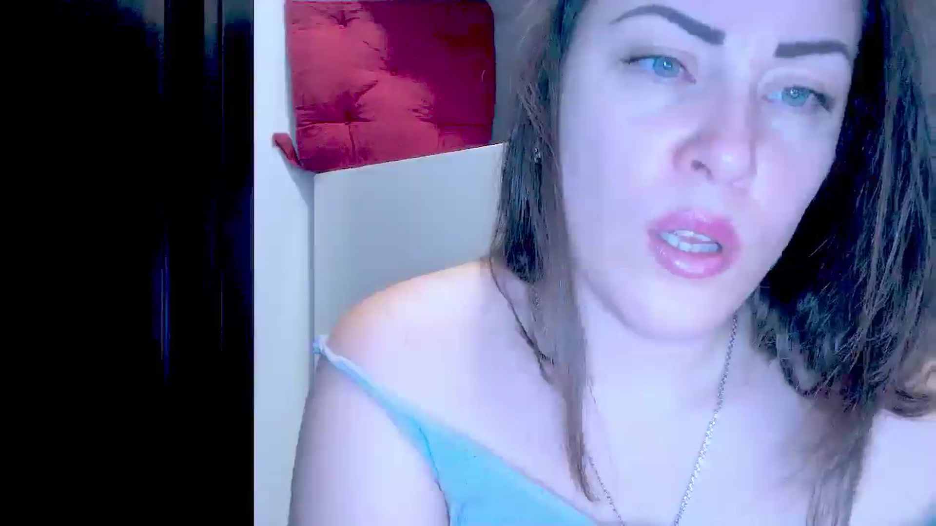 Gallery image thumbnail from Mrsfoxy's myfreecams stream on, 12/29/2025, 15:06 image 19 of 20