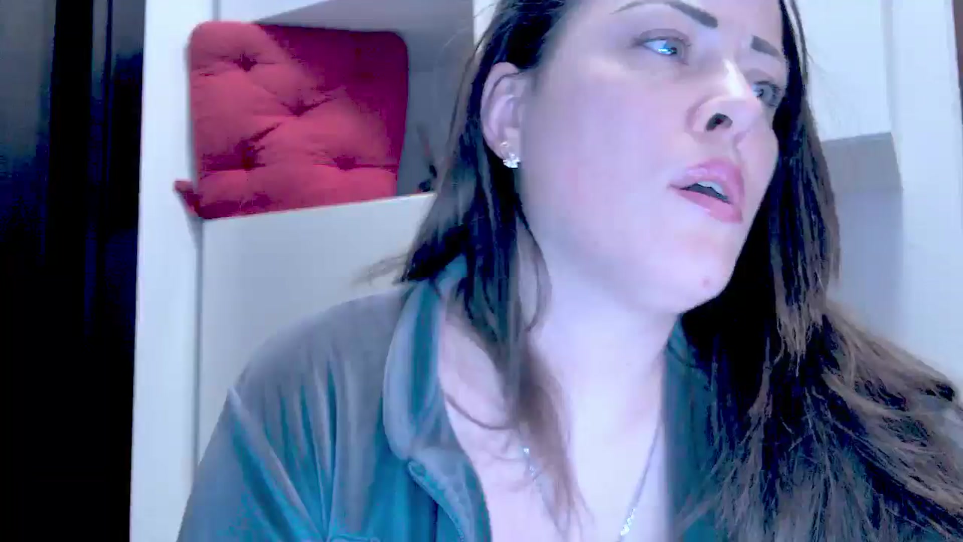 Gallery image thumbnail from Mrsfoxy's myfreecams stream on, 01/05/2026, 16:45 image 2 of 20