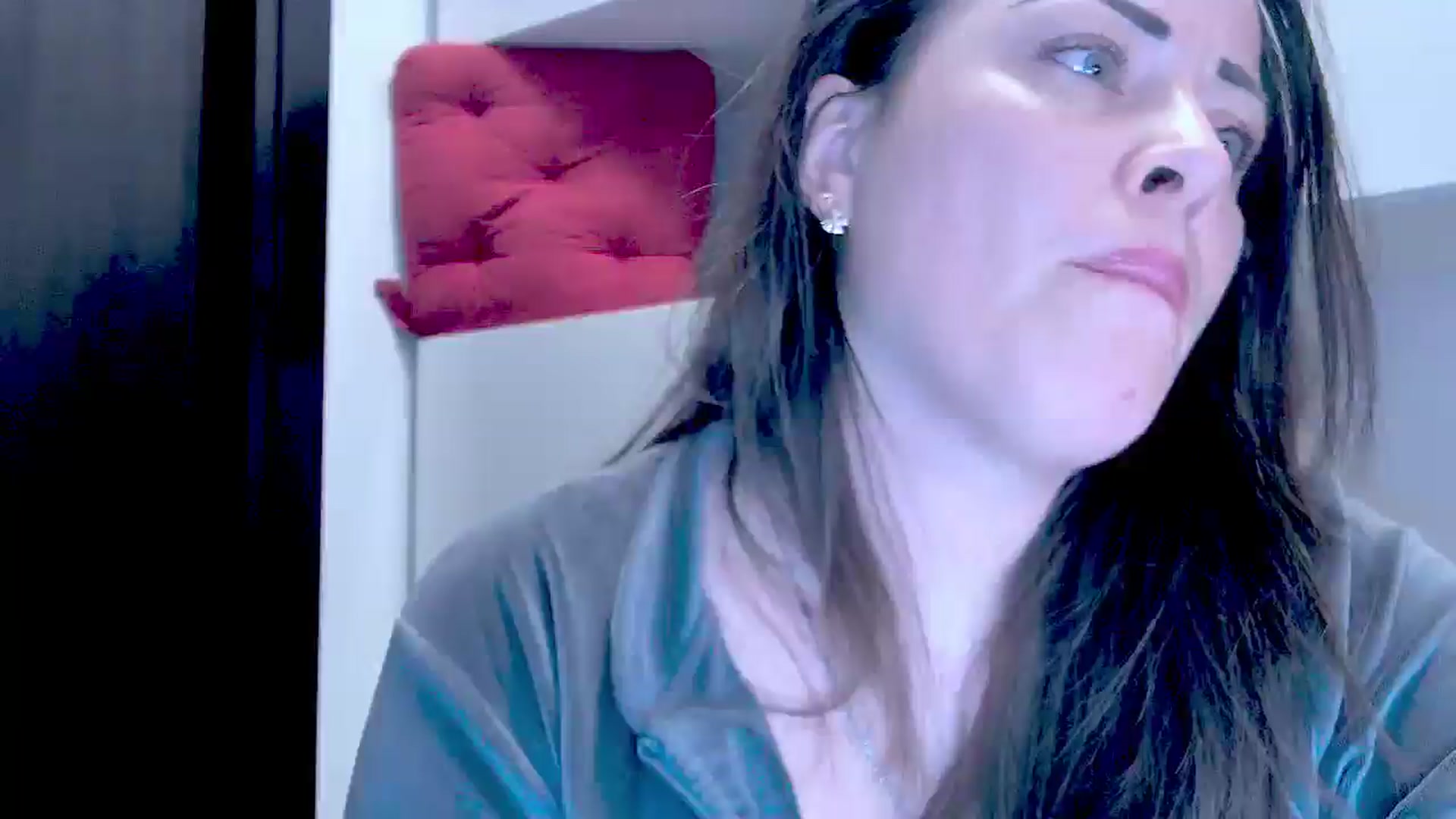 Gallery image thumbnail from Mrsfoxy's myfreecams stream on, 01/05/2026, 16:45 image 8 of 20