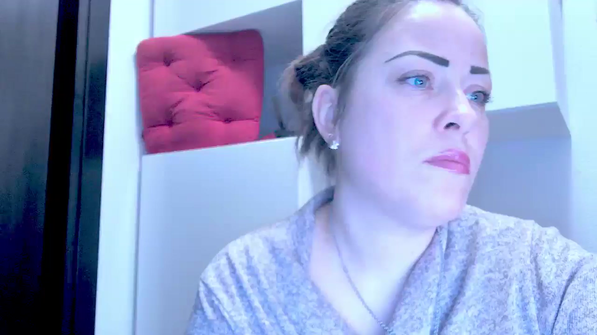 Gallery image thumbnail from Mrsfoxy's myfreecams stream on, 01/07/2026, 15:41 image 2 of 20