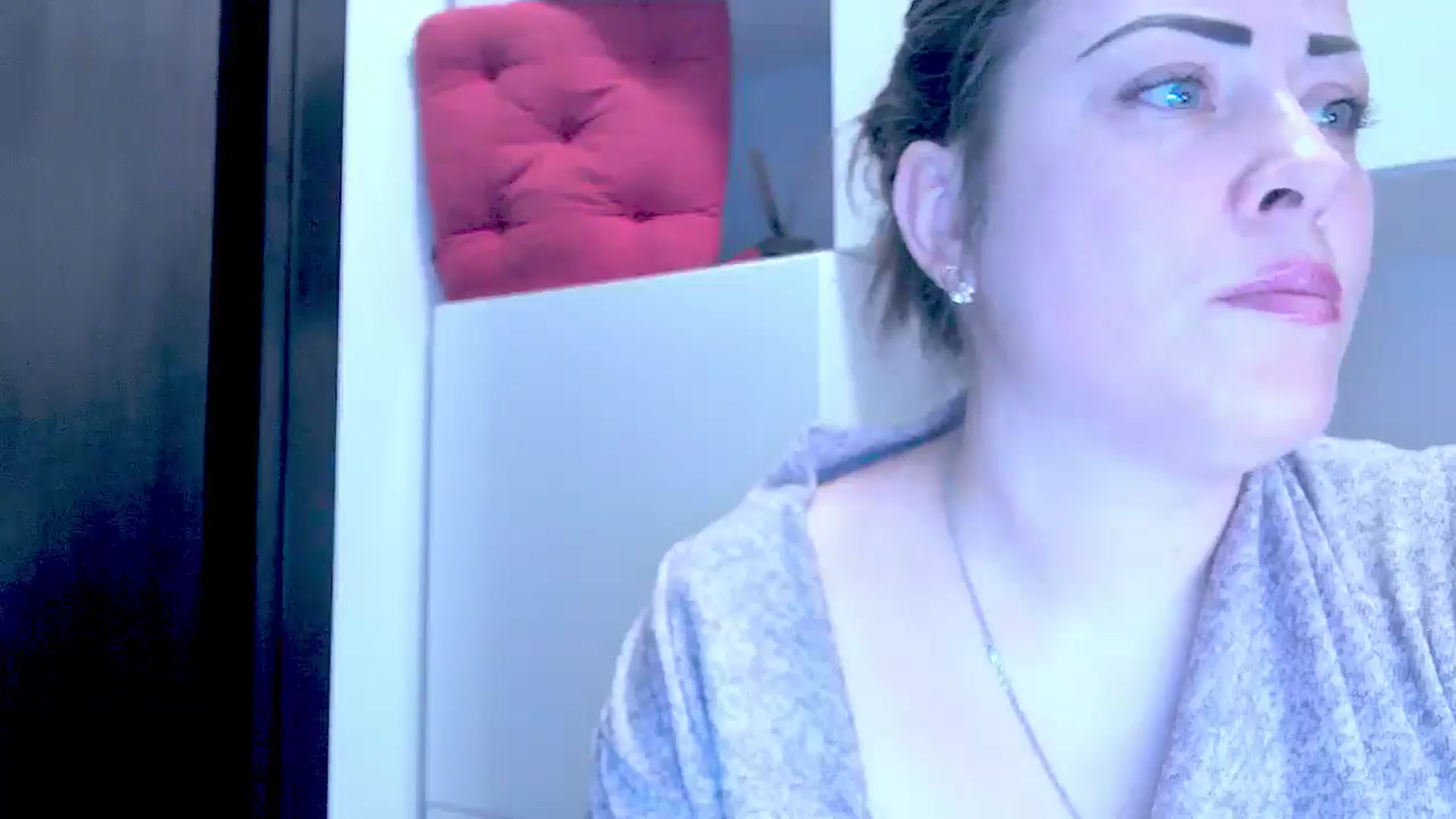 Gallery image thumbnail from Mrsfoxy's myfreecams stream on, 01/07/2026, 16:19 image 7 of 20